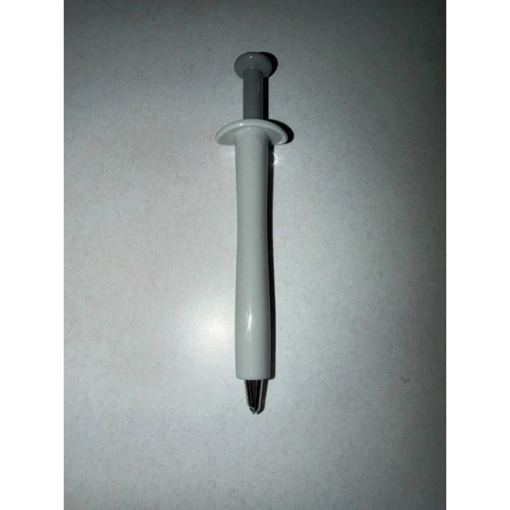 Pampered chef garnish grabber